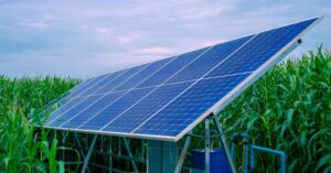 Jak skutecznie wykorzystać fotowoltaikę: wybór między wschodem, zachodem a południem dla maksymalnej produkcji energii